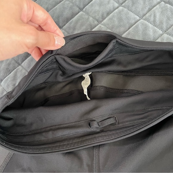 Lululemon Leggings Women 6 City Core Tight 27” black shiny matte athletic C5 - Picture 12 of 12